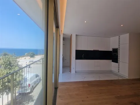 APARTAMENTO T2 - SECA DO BACALHAU C/VISTA DE MAR