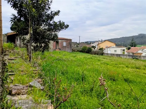 Moradia para Restaurar T1