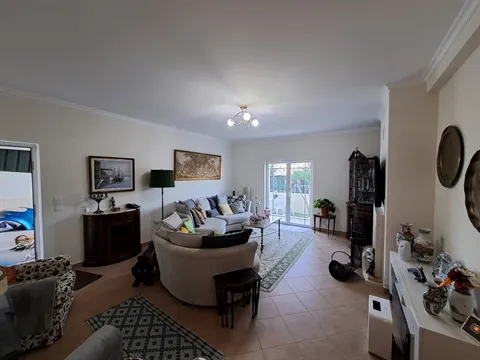 Moradia Geminada T2+2