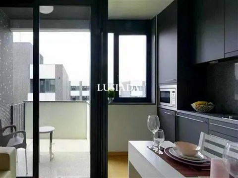 Apartamento T0 na Quinta da Portela