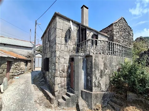 Moradia T2