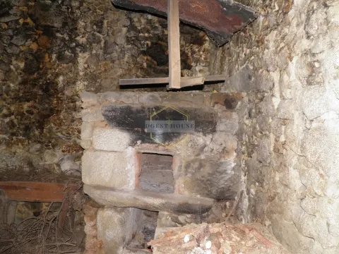 Moradia para Restaurar