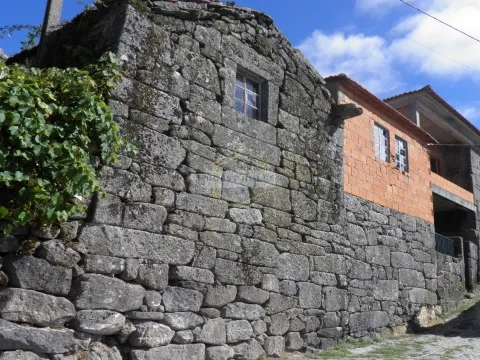 Moradia para Restaurar