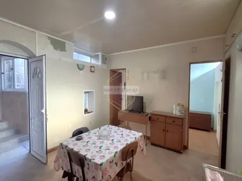 Moradia T3, Fataunços, Vouzela