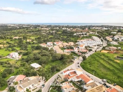 3 bedroom villa in Mosqueira