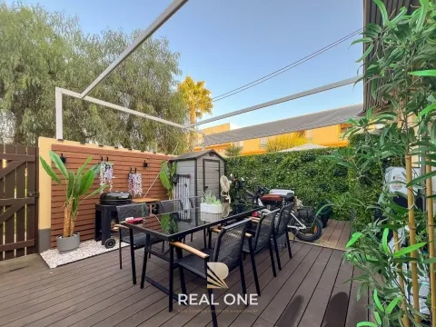 Vilamoura – Apartamento de 2 dormitorios con terraza privada