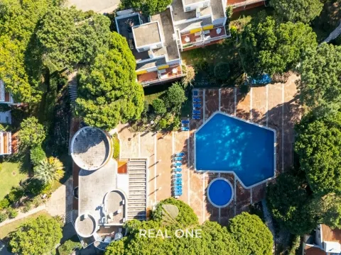Apartamento T1 com Terraço Rooftop e Vista Mar em Vilamoura