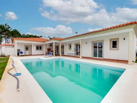 Casa unifamiliar de una planta con 4 dormitorios y piscina en Pataias | Alcobaça