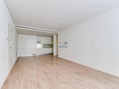 Apartamento T2 de Prestígio no Edifício Comendador - Centro de Leiria