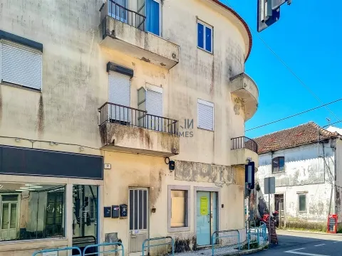 Shop for Sale in Maceira – Leiria | Excellent Location