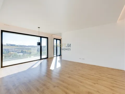 Apartamento T3 para Arrendamento – Capuchos, Leiria (Zona Central)