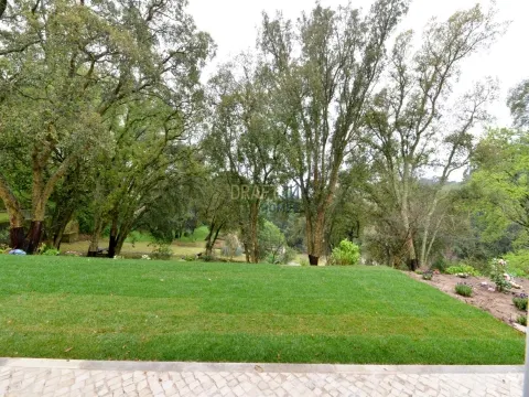 Apartamento T2 para arrendamento condominio privado.