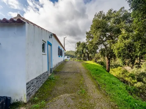 Moradia T2 remodelada em Monchique