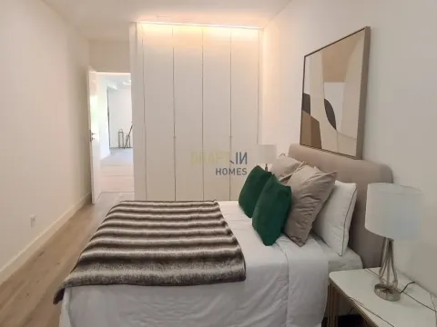 T3 na Rua da República da Bolívia, Benfica – Lisboa