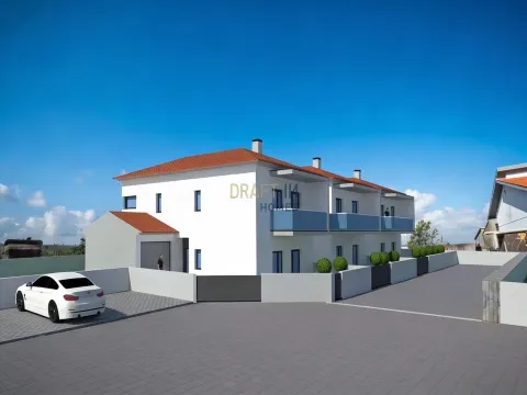 Vivienda de 3 dormitorios + 1 | Amor | Leiria