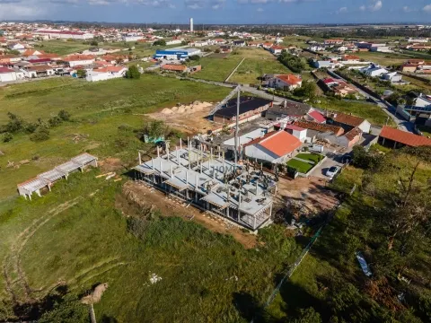 Vivienda de 3 dormitorios + 1 | Amor | Leiria