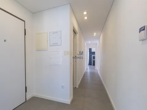 Moradia t3+1 em Nogueira de Azeitão, Setúbal.