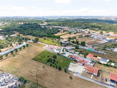 Terreno edificabile | Covas - Ataíja de Baixo – Alcobaça