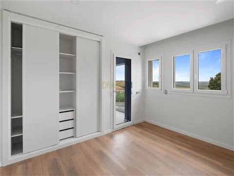 Neubauwohnung  LEZIRIA RESIDENCES in Santarém! Hervorragende 2-Zimmer-Wohnung im 1. Stock mit 65 m²