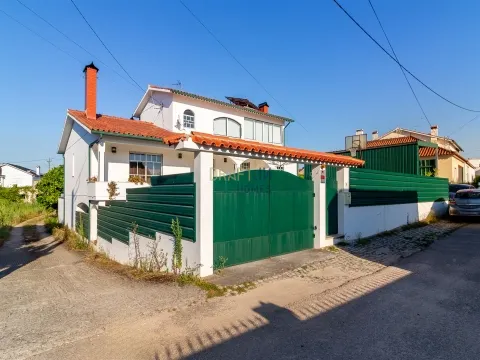 Casa 4 Camere da letto a Faniqueira, Batalha