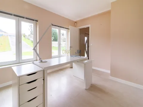 Casa 4 habitaciones en Caranguejeira - Leiria