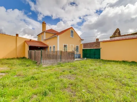 Villa de 3 dormitorios en Calvaria de Cima, Porto de Mós