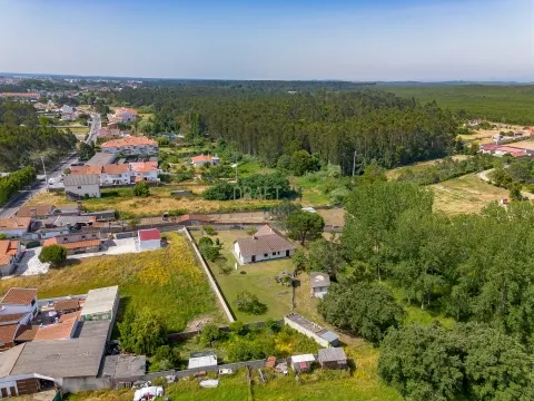 Casa Independiente en Garcia, Marinha Grande