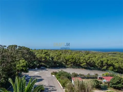 Terrain urbain à construire avec vue sur la mer