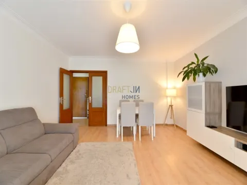 2 Chambres Belas, Queluz