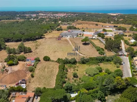 Terrain Urbain de 13 456 m² pour Activités Économiques et Logement à Cascais