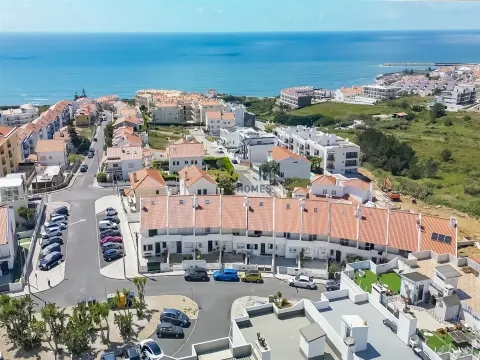 Belle villa de 3+1 chambres avec vue sur la mer à Ericeira !