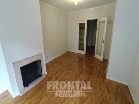 Apartamento T3 em Excelente Estado | Ramalde, Porto