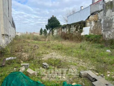 Terreno Urbano - Com PIP para 8 Apartamentos | Oliveira Do Douro, Vila Nova De Gaia