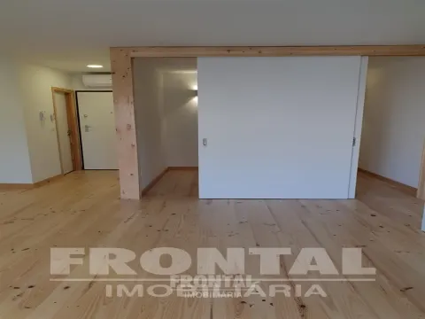 Apartamento T0 Totalmente Remodelado | Paranhos, Porto