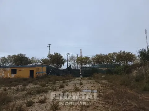 Terreno Industrial Plano – 7.200 m² | Perto do Aeroporto | Zona Industrial de Perafita, Matosinhos