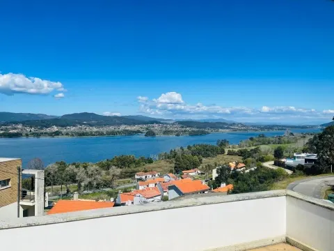 Maison 3 Chambre(s)+1