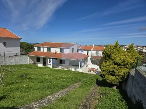 Moradia e terreno para Construção na Ericeira