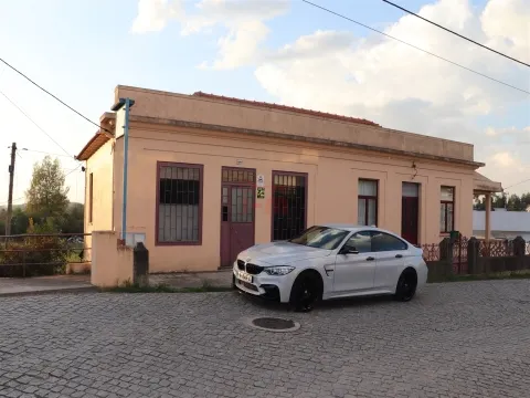 Moradia Isolada T2+2