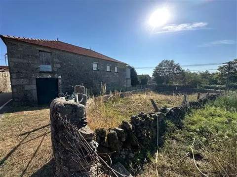 Moradia T3;:Falagueiras; Castro Laboreiro; Parque Nacional Peneda Gerês;ImoFaçanha