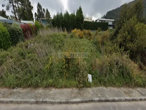 Terrain constructible pour une maison de luxe avec vue sur la rivière et la mer à Caminha