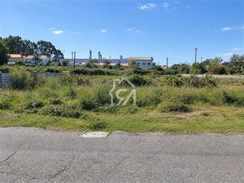 Terreno para construção em Ferreira