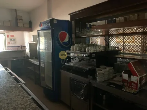 Restaurante "A Palmeira" à Venda – Estômbar