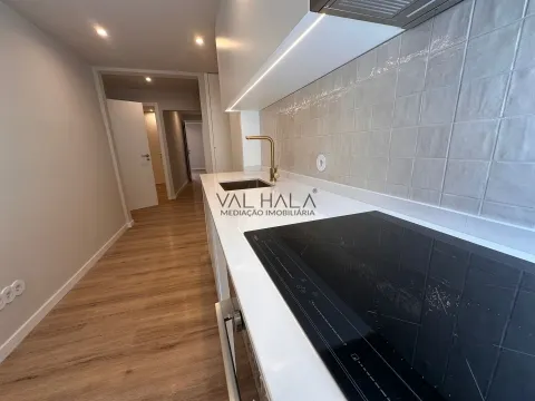 Apartamento T2 Remodelado no Coração de Lisboa