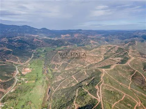 Gemischte Parzelle in Alferce, Monchique, Algarve