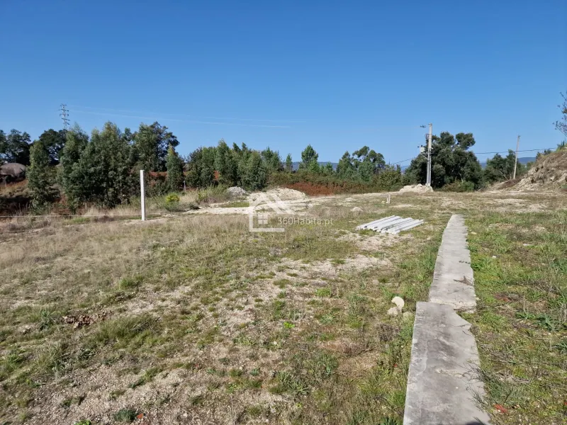 Lote de Terreno em Fafe