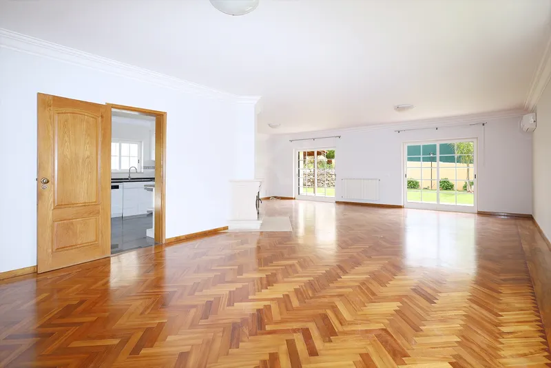 Moradia T5+1 - Grande jardim - Cascais - Kings’s College