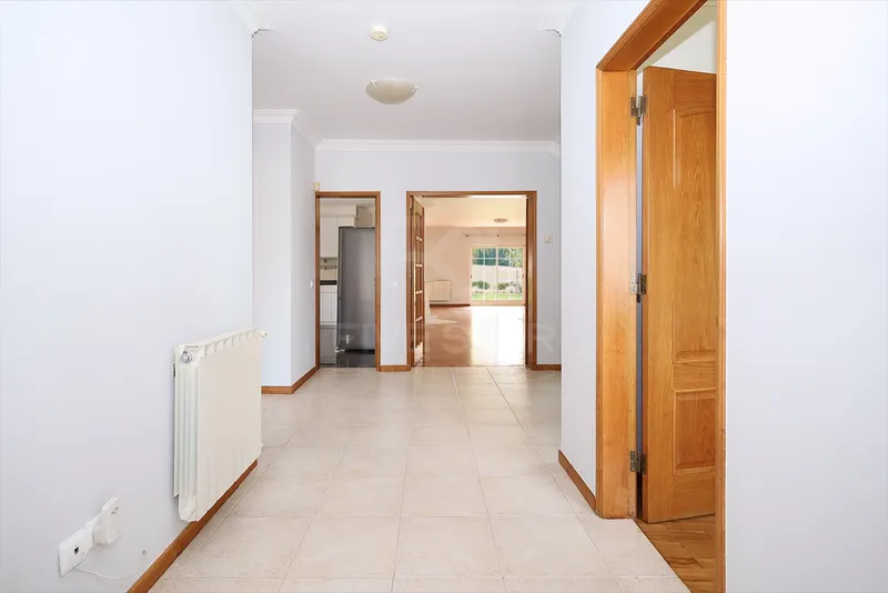 Moradia T5+1 - Grande jardim - Cascais - Kings’s College