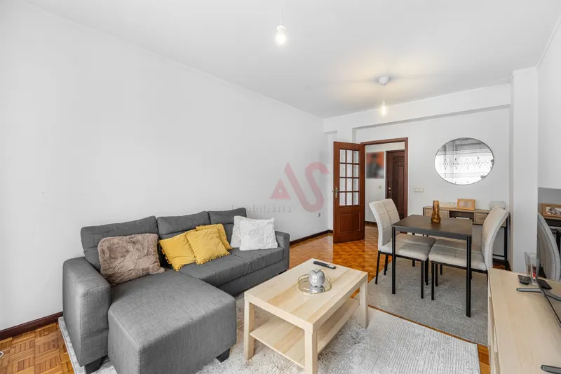 2 bedroom apartment 10 min. walking distance from the University of Minho - Azurém Campus | Excellent opportunity