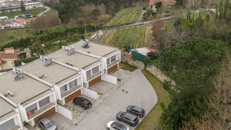 Maison 3 chambres à Gaveto – Communauté fermée à Infias, Vizela
