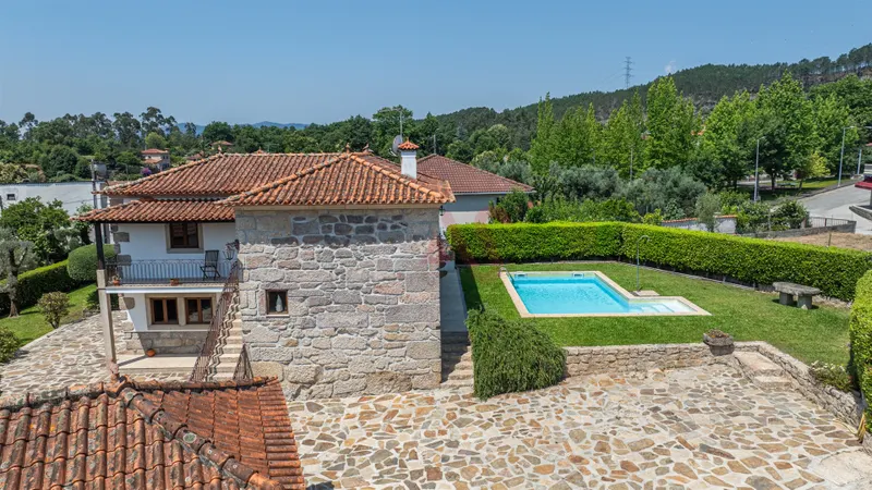 Casa Loureiro a Paradança, Mondim de Basto